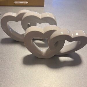 Ceramic Interlocking Heart Decor/Napkin Holder